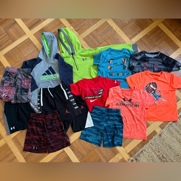 Lot of Boys athletic clothes - Nike, UA, Jordan, Adidas. Sizes 6-7, YM - Picture 1 of 8